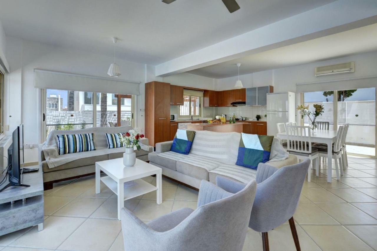 Blue Sea Villa Protaras Exterior photo