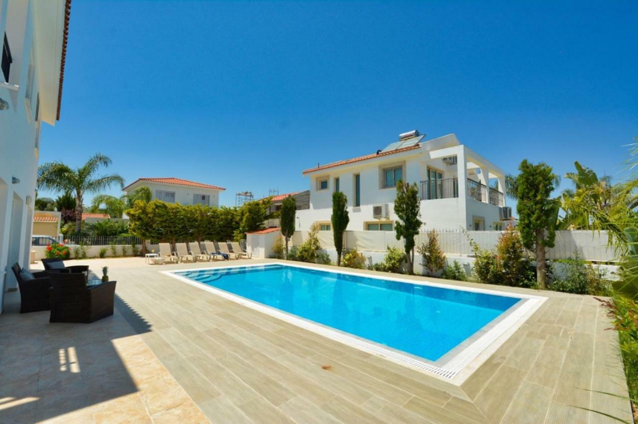 Blue Sea Villa Protaras Exterior photo